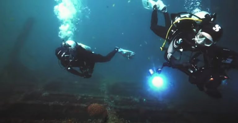 Wreck Hunters on iWant