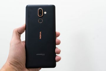 Back handheld - Nokia 7 Plus (Philippines)