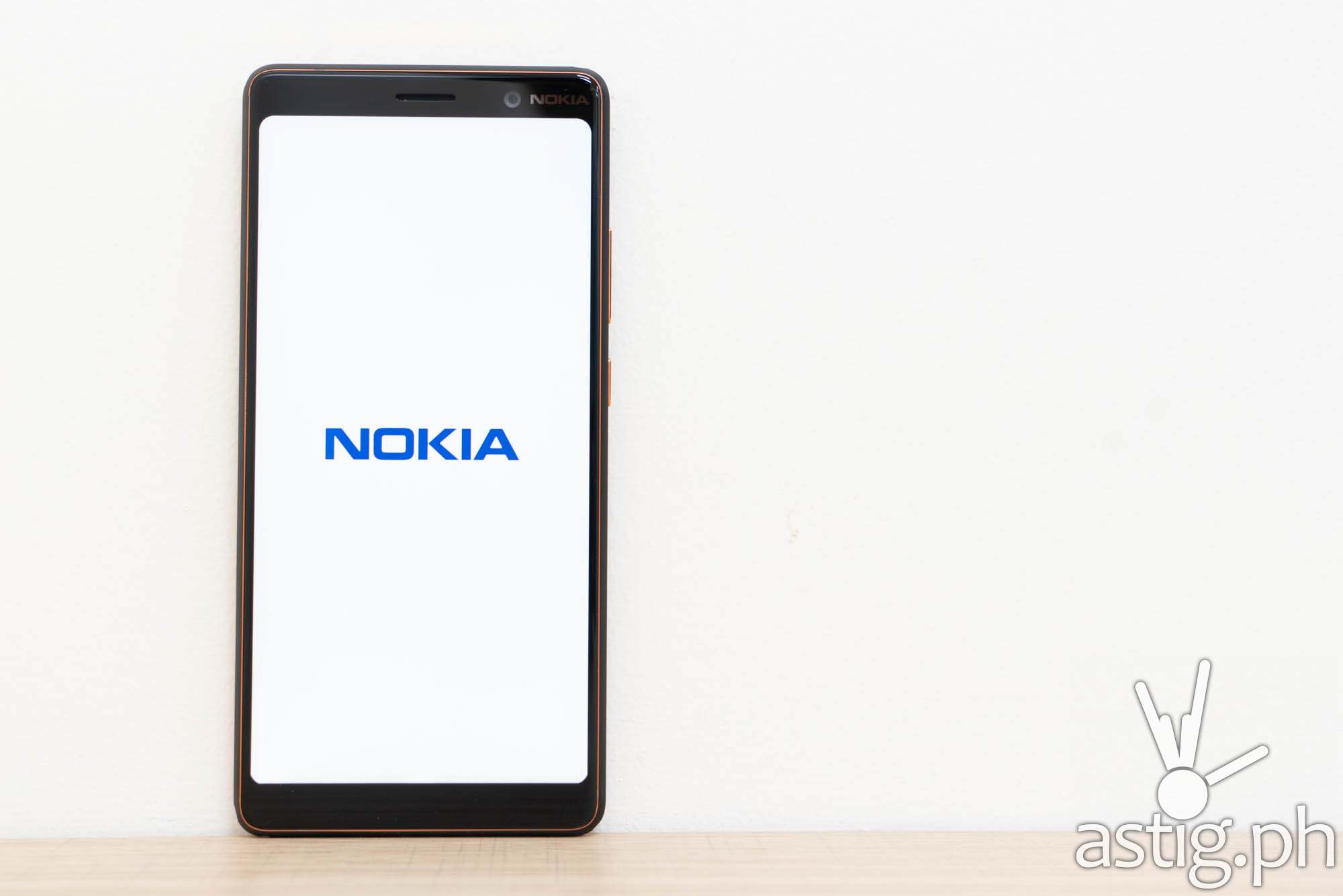Nokia logo standing - Nokia 7 Plus (Philippines)