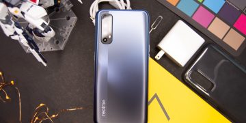 Flatlay back on box - realme 7 (Philippines)