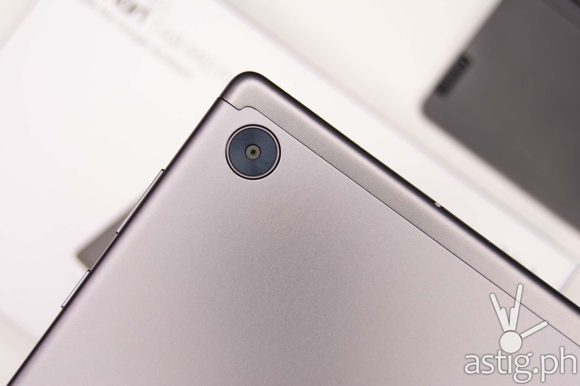 8MP rear camera - Lenovo Smart Tab M10 FHD Plus (Philippines)