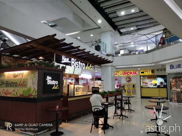 Indoors wide - realme 7i sample photo