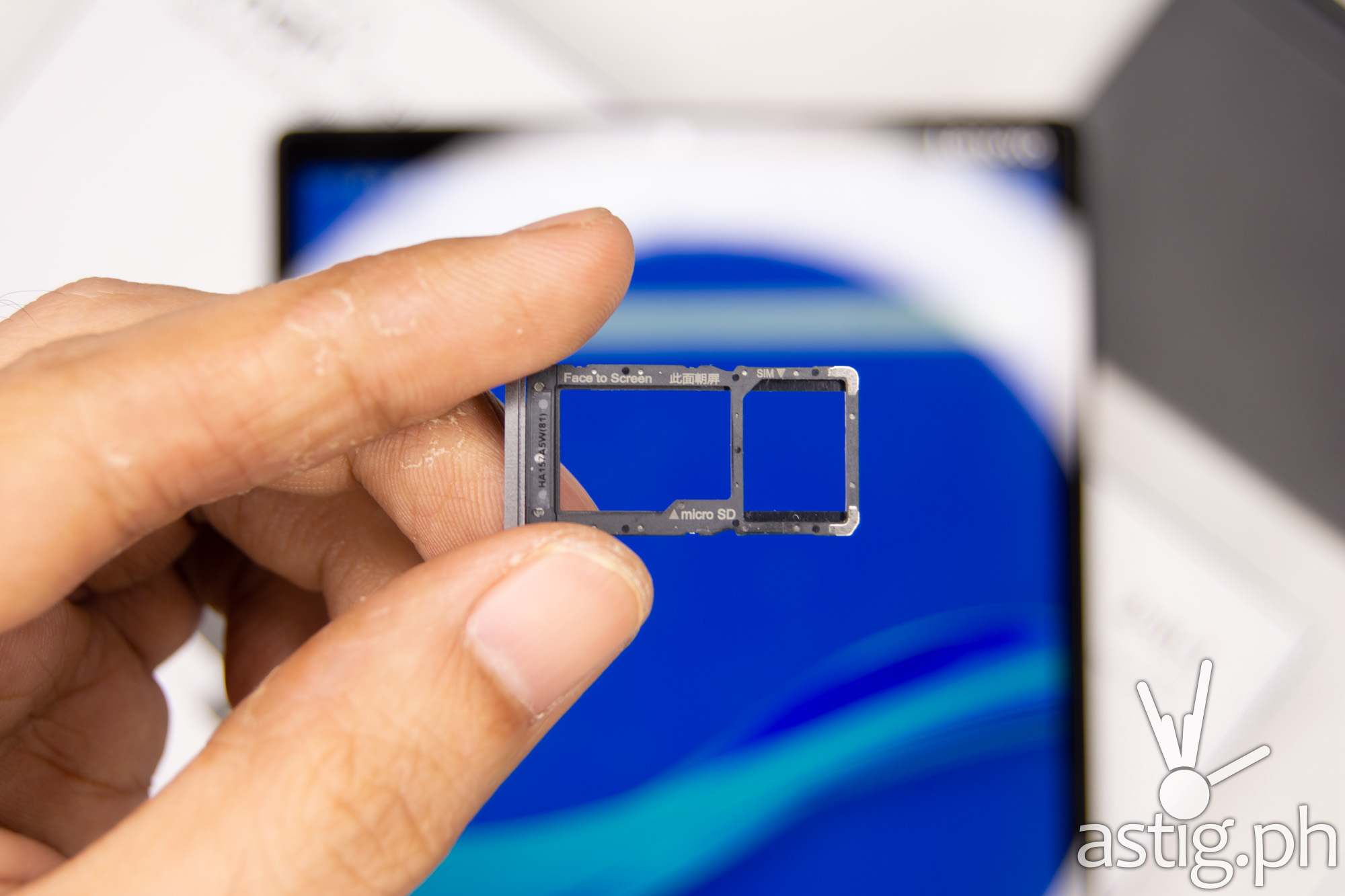 Nano SIM and Micro SD card tray - Lenovo Smart Tab M10 FHD Plus (Philippines)