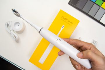 Handheld diagonal - realme M1 Sonic Electric Toothbrush (Philippines)