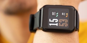 TechKuya on wrist - realme Watch 2 (Philippines)