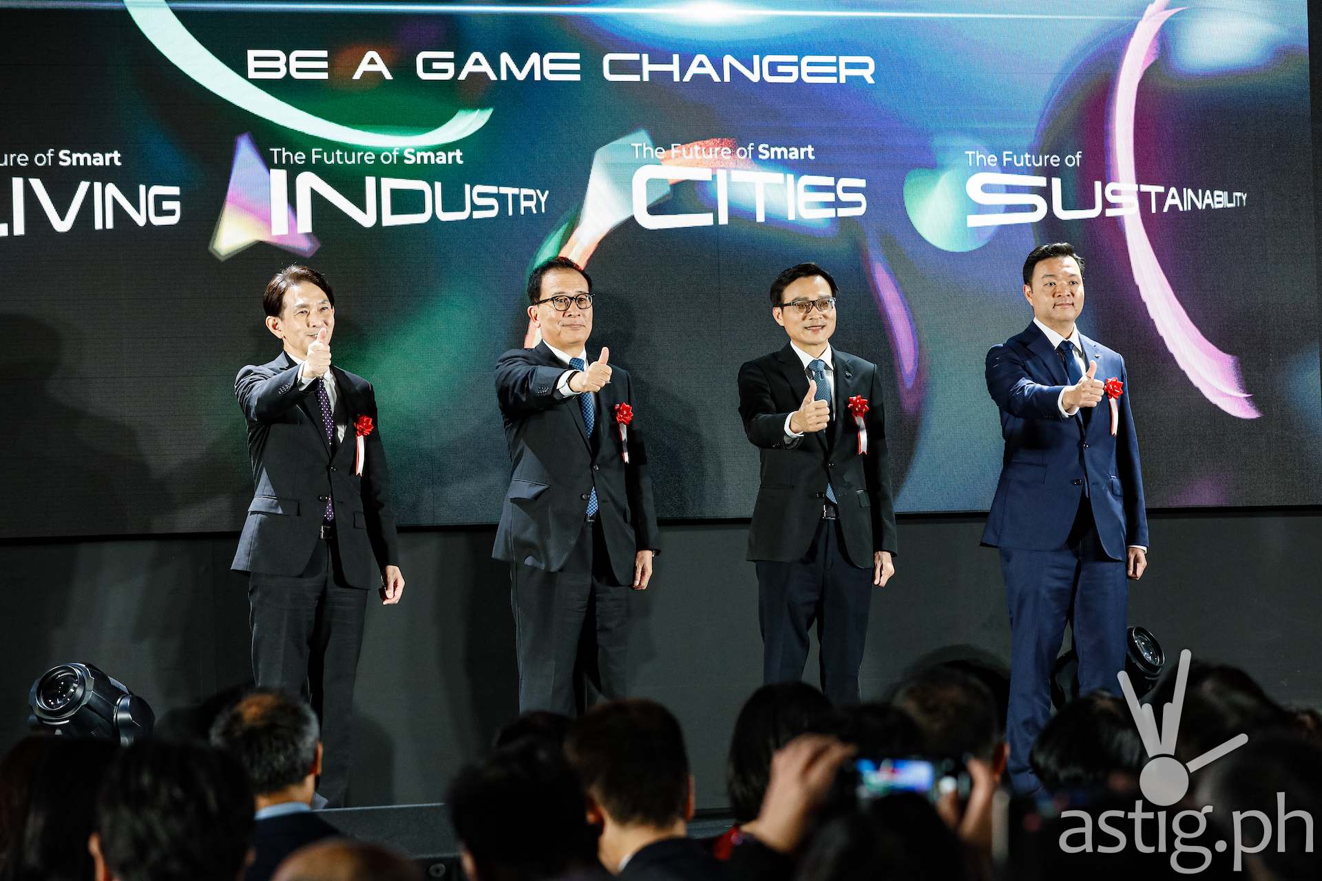 SHARP DEBUTS GAME-CHANGING INNOVATIONS TO FUTURE PROOF INDUSTRIES AND SOCIETY
