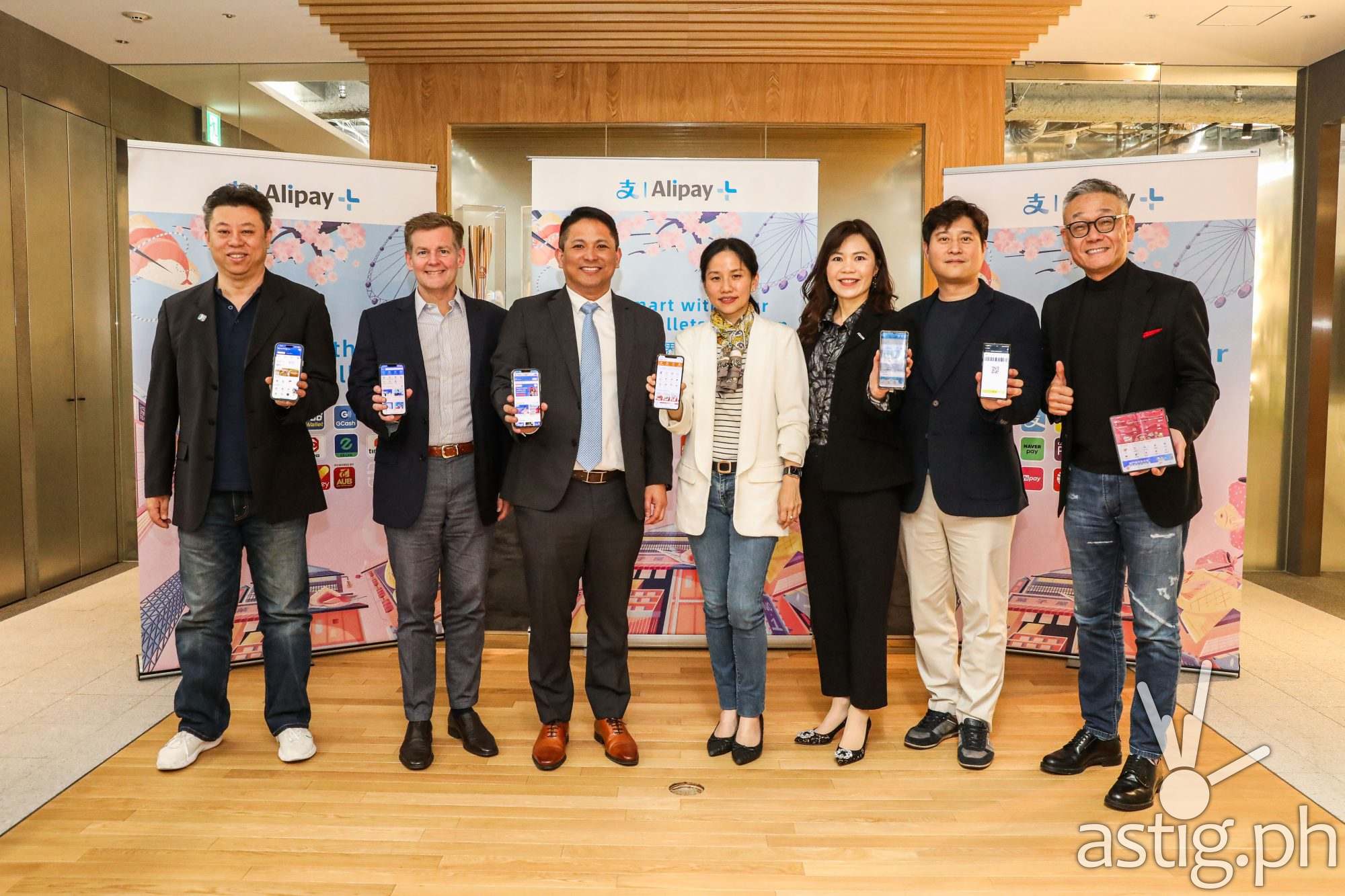 Alipay+ connects 2 million merchants in Japan as global tourists travel to the country for cherry blossom season 