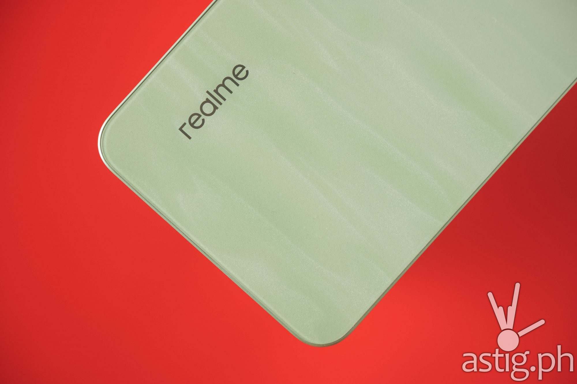 realme FanFest 2025 opens with P300,000 songwriting contest for The Juans