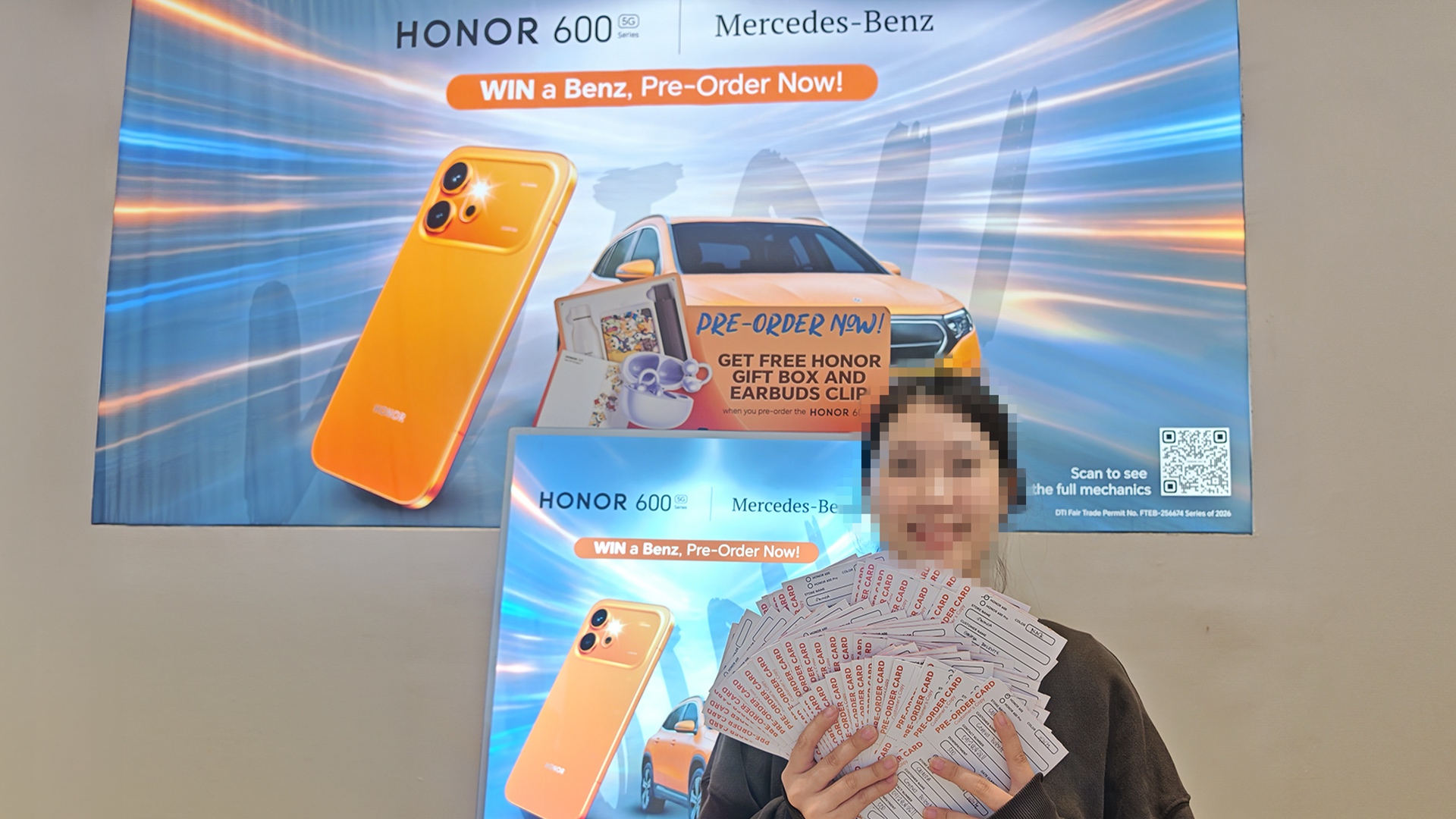 Someone just pre-ordered 65 HONOR 600 units at SM MOA for over P2 Million