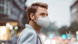 This face mask from LG has a built-in air purifier