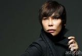 Metrowear icon Cary Santiago presents new collection for silver anniversary