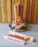 LOOK: Isabelle Daza, Georgina Wilson designed these “Mother’s Day” Toblerone sleeves