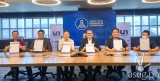 Light Rail Manila Corporation kicks off a partnership with the United Neon Media Group