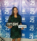SM Scholar-alumna Pursues the Road Less Travelled