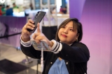 vivo V40 Lite: Pinoy mall goers wowed by ‘battery challenge’